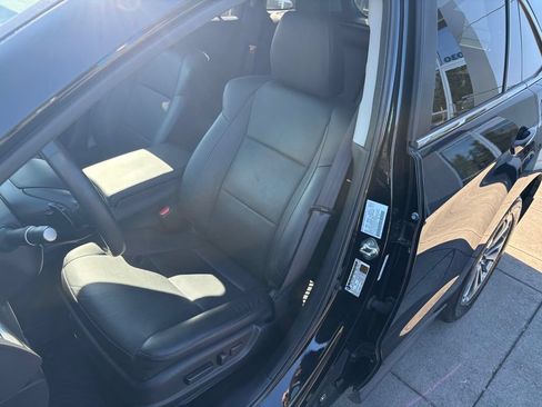 Used 2017 Acura RDX AWD w/ Advance Package image 12