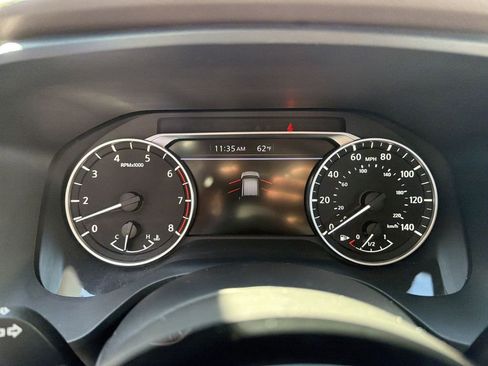 Used 2023 Nissan Rogue SV image 31