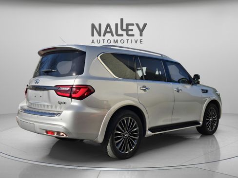 Used 2023 INFINITI QX80 Premium Select w/ All-Season Package image 5