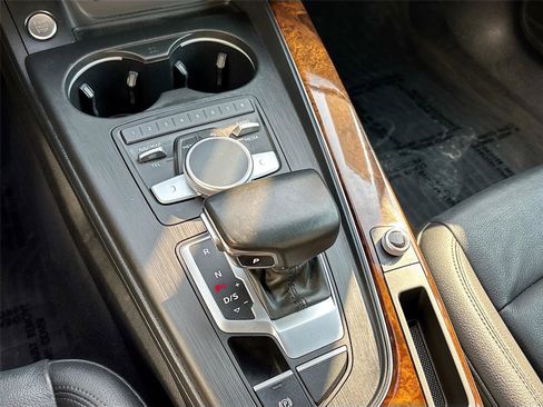 Used 2018 Audi A4 2.0T Ultra Premium Plus w/ Premium Plus Package image 18