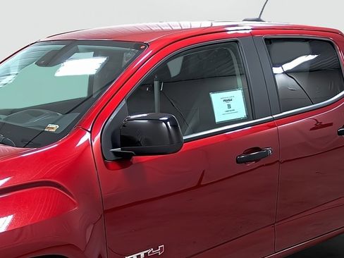 Used 2021 GMC Canyon AT4 w/ Driver Alert Package image 8