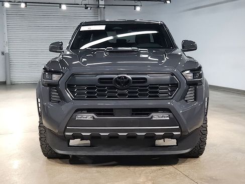 Certified 2025 Toyota Tacoma TRD Sport image 2