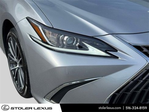 Used 2025 Lexus ES 350 350 image 9