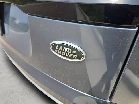 Used 2020 Land Rover Range Rover Velar S AWD/4WD image 30