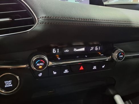 Used 2021 MAZDA MAZDA3 2.5 Turbo Sedan w/Premium Plus image 25