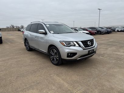 Used 2019 Nissan Pathfinder Platinum