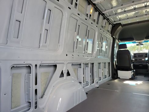 New 2025 Mercedes-Benz Sprinter 2500 image 13