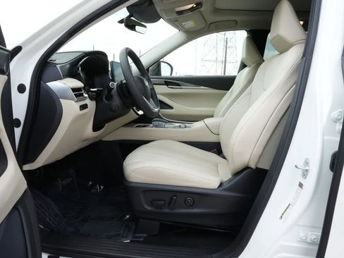 Certified 2023 INFINITI QX60 Luxe w/ Cargo Package image 17