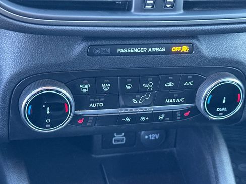 Used 2024 Ford Escape Active image 22