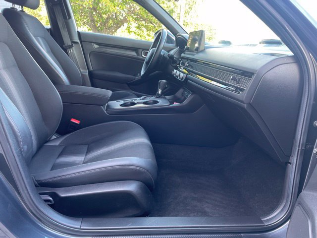 Used 2025 Honda Civic Sport image 13