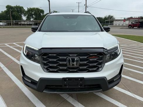 Used 2022 Honda Passport TrailSport image 3