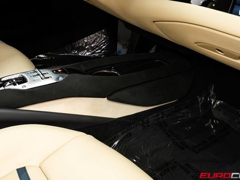 Used 2023 Ferrari 296 GTB RWD image 39
