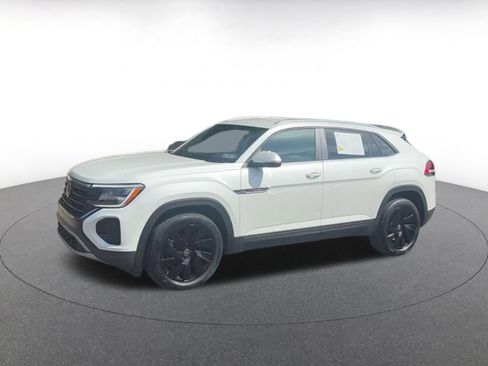 Used 2026 Volkswagen Atlas Cross Sport SE AWD/4WD image 6