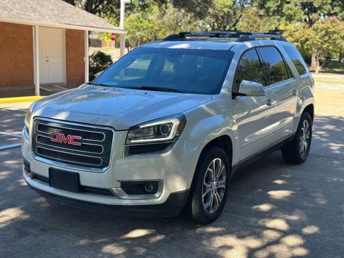 Used 2014 GMC Acadia SLT image 1