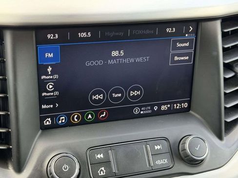 Used 2023 GMC Acadia SLT image 34