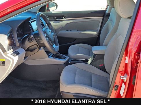 Used 2018 Hyundai Elantra SEL image 11