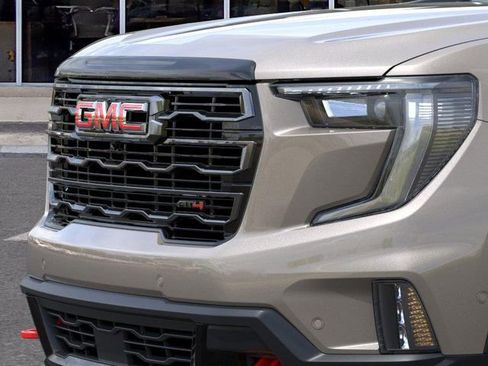 New 2026 GMC Acadia AT4 w/ Luxury Package AWD/4WD image 13