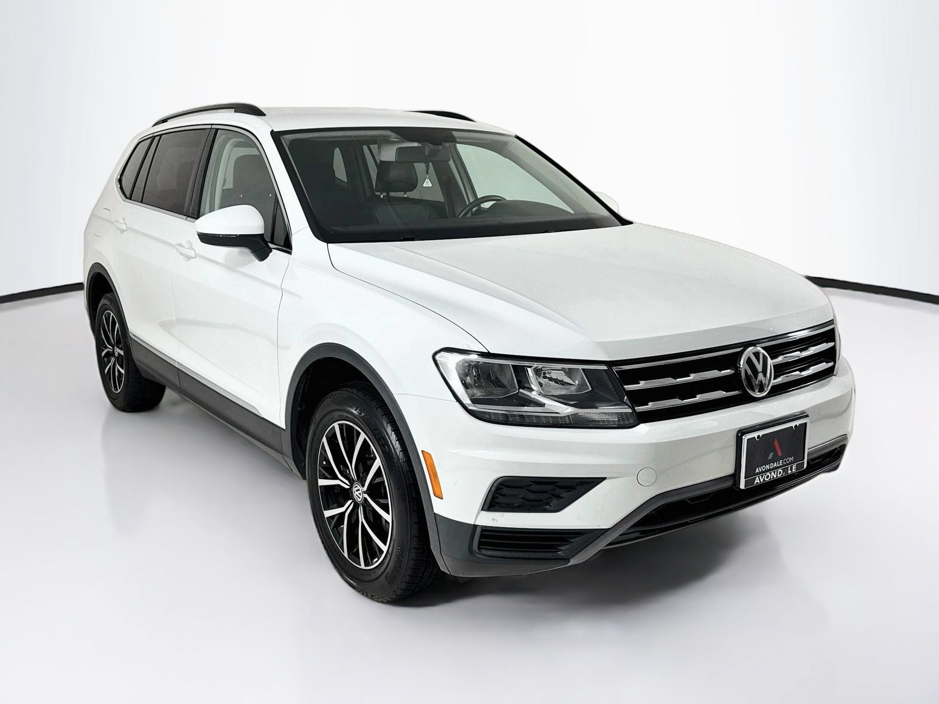 Used 2021 Volkswagen Tiguan SE AWD/4WD image 1