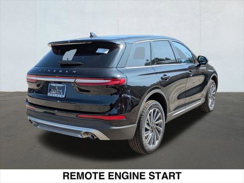 New 2025 Lincoln Corsair Reserve image 2