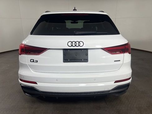 Certified 2025 Audi Q3 2.0T Premium w/ Convenience Package image 6