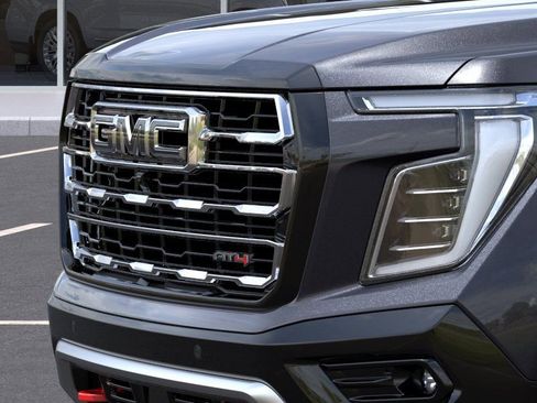 New 2026 GMC Yukon AT4 AWD/4WD image 13