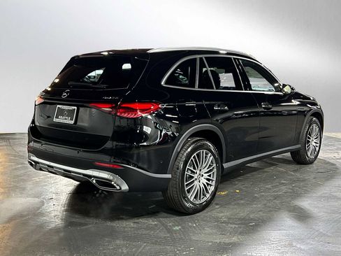 New 2026 Mercedes-Benz GLC 300 4MATIC image 3