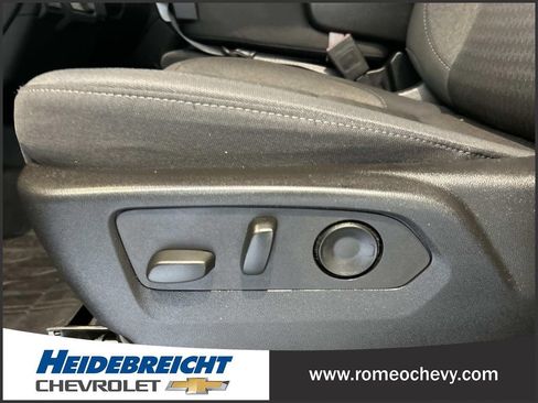 Used 2025 Chevrolet Silverado 2500 Custom w/ Custom Convenience Package AWD/4WD image 14