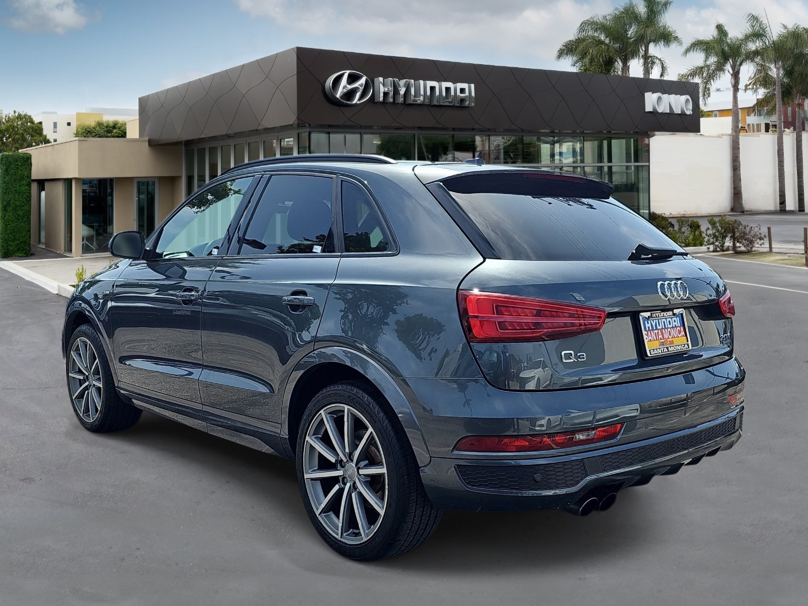 Used 2018 Audi Q3 2.0T Premium Plus AWD/4WD image 5