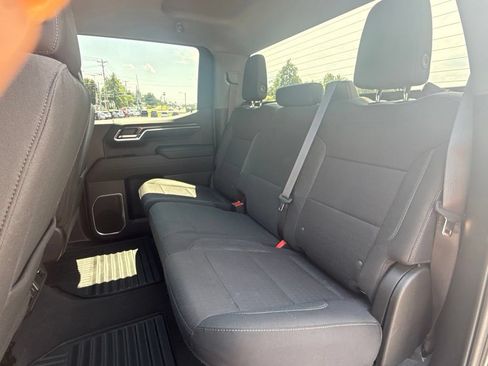 Used 2023 Chevrolet Silverado 1500 LT AWD/4WD image 11