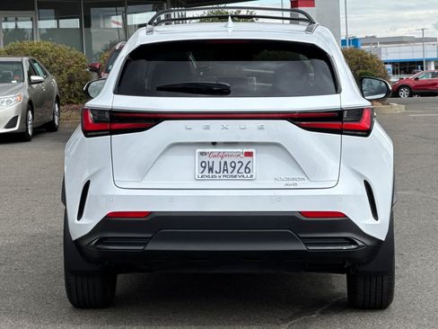 Certified 2026 Lexus NX 350h AWD w/ Accessory Package (2T) image 8