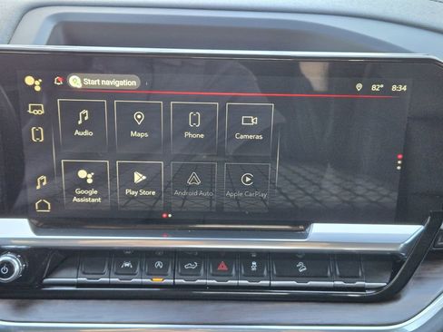 Used 2023 GMC Sierra 1500 SLT AWD/4WD image 14