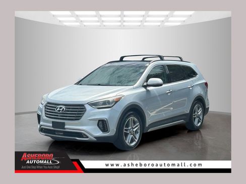 Used 2017 Hyundai Santa Fe Limited FWD image 1