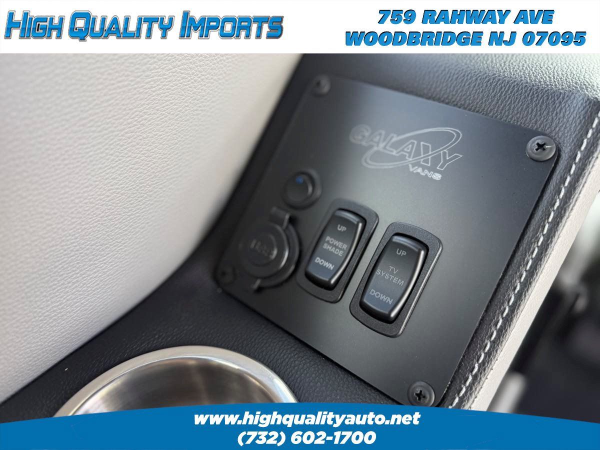 Used 2021 RAM ProMaster 2500 w/ Premium Appearance Group FWD image 28