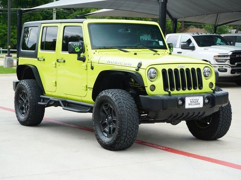 Used 2016 Jeep Wrangler Unlimited Rubicon AWD/4WD image 6