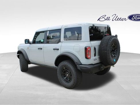 New 2026 Ford Bronco Badlands AWD/4WD image 4