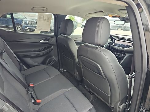 Used 2023 Buick Encore GX Select w/ Sport Touring Package FWD image 30