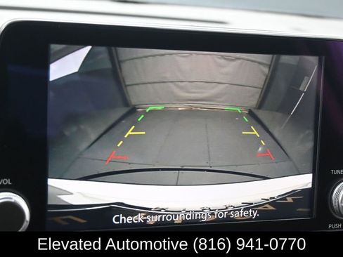 Used 2025 Nissan Altima 2.5 S FWD image 10