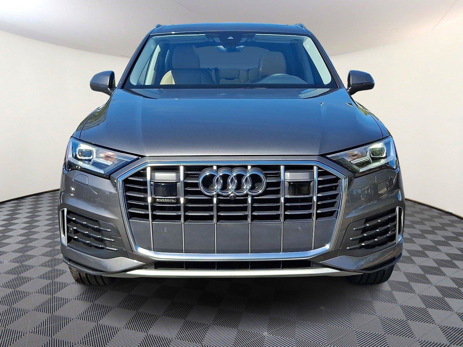 Used 2023 Audi Q7 2.0T Premium AWD/4WD image 2