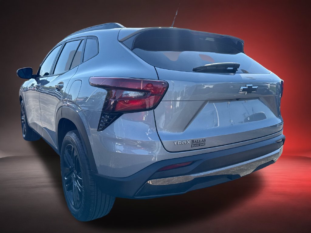 Certified 2024 Chevrolet Trax ACTIV w/ Sunroof Package FWD image 6