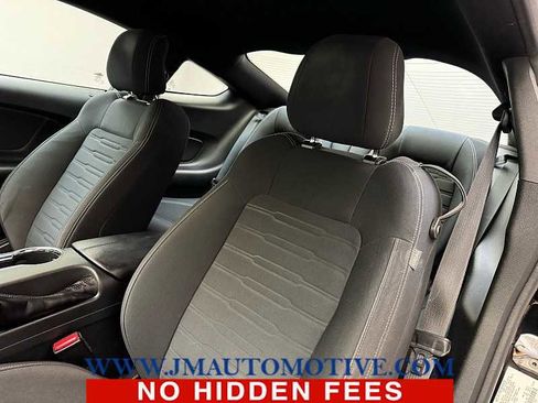 Used 2015 Ford Mustang GT RWD image 13