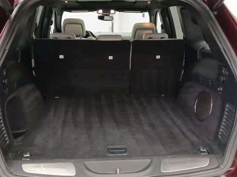 Used 2018 Jeep Grand Cherokee Limited image 6