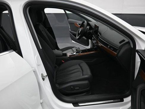 Used 2023 Audi A4 2.0T Premium w/ Convenience Package image 34