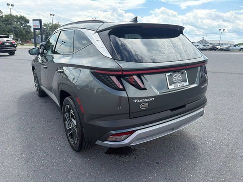 Used 2026 Hyundai Tucson Limited AWD/4WD image 3