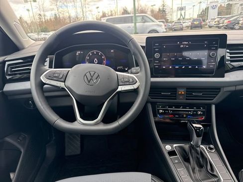 New 2026 Volkswagen Jetta SE FWD image 20