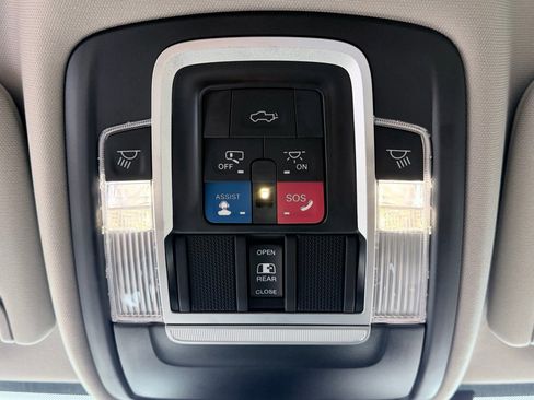 Used 2023 RAM 3500 Limited image 16