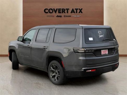 New 2026 Jeep Grand Wagoneer Limited image 3