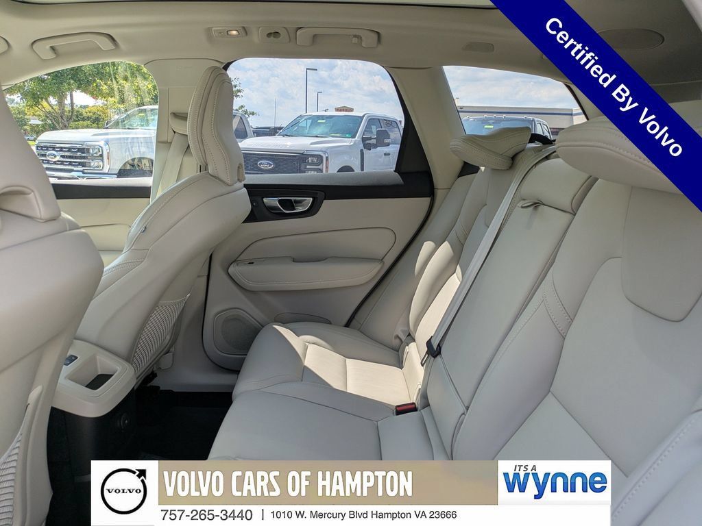 Certified 2025 Volvo XC60 T8 Ultra w/ Protection Package Premier AWD/4WD image 14