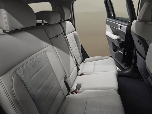 New 2026 Hyundai Santa Fe Limited AWD/4WD image 18