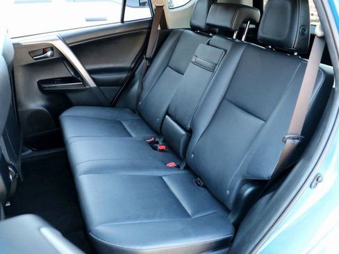 Used 2018 Toyota RAV4 Limited w/ Advanced Technology Package image 24