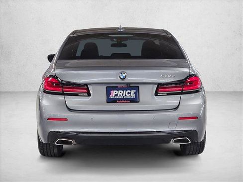 Used 2023 BMW 530i w/ Premium Package RWD image 7